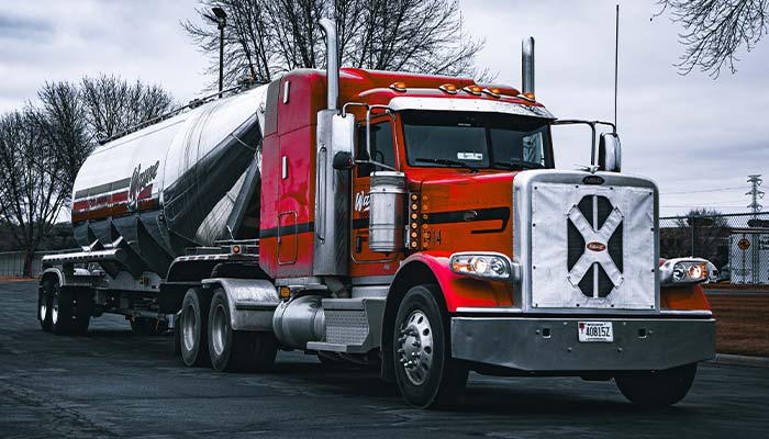 Wayne Transports hauls and ships food and feed grade agricultural products in Centralia